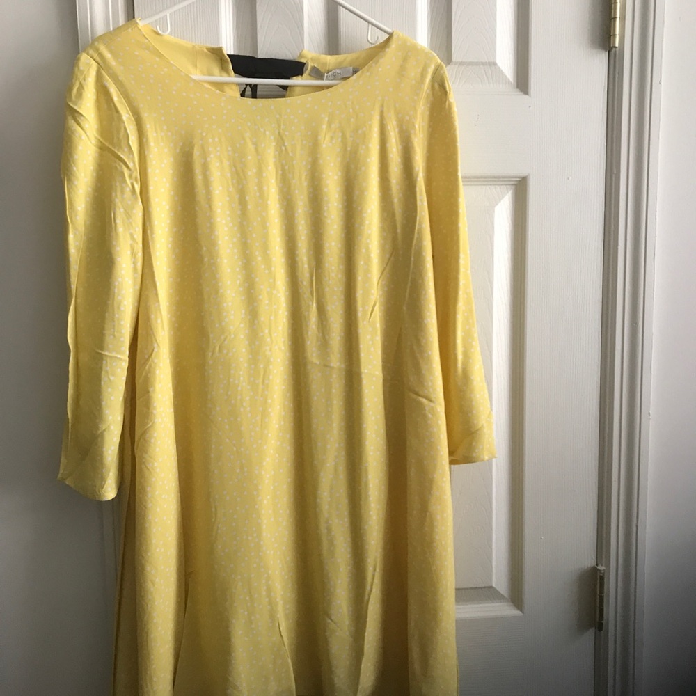 Yellow and white long sleeve Frnch dress. M/L. NWT